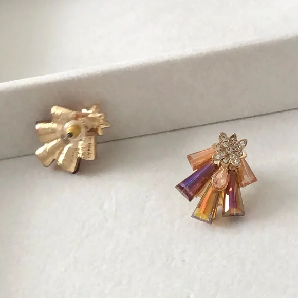 Translucent, Color-Shifting Earrings - Picture 2 of 5